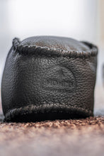 Kép betöltése a galériamegjelenítőbe: NOHRD HaptikBall - 2100 gr, Feketebőr