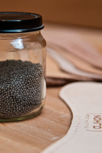 Kép betöltése a galériamegjelenítőbe: NOHRD HaptikBall - 650 gr, Feketebőr