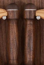 Load image into Gallery viewer, NOHRD Swing Board - Walnut - Natural