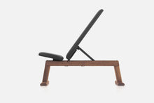 Kép betöltése a galériamegjelenítőbe: WeigthBench - Állítható edzőpad - Vintage, bőr