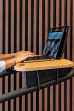 Kép betöltése a galériamegjelenítőbe: Sprintbok laptoptartó