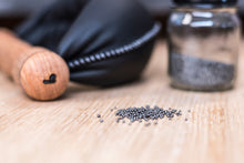 Load image into Gallery viewer, NOHRD Swing Board - Walnut - Natural