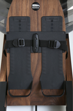 Kép betöltése a galériamegjelenítőbe: WaterRower S4 Classic - Diófa
