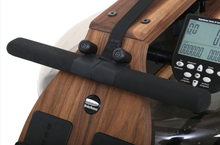Kép betöltése a galériamegjelenítőbe: WaterRower S4 Classic - Diófa
