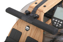 Kép betöltése a galériamegjelenítőbe: WaterRower Natural Ash/Kőrisfa evezőpad lábtartó
